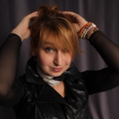 Eve, Warszawa